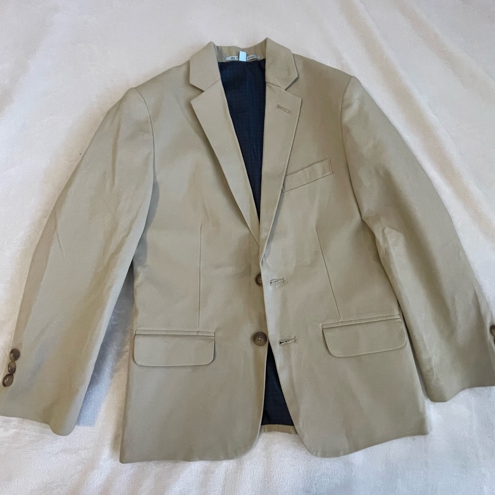 EUC Class Club boys khaki blazer size 8